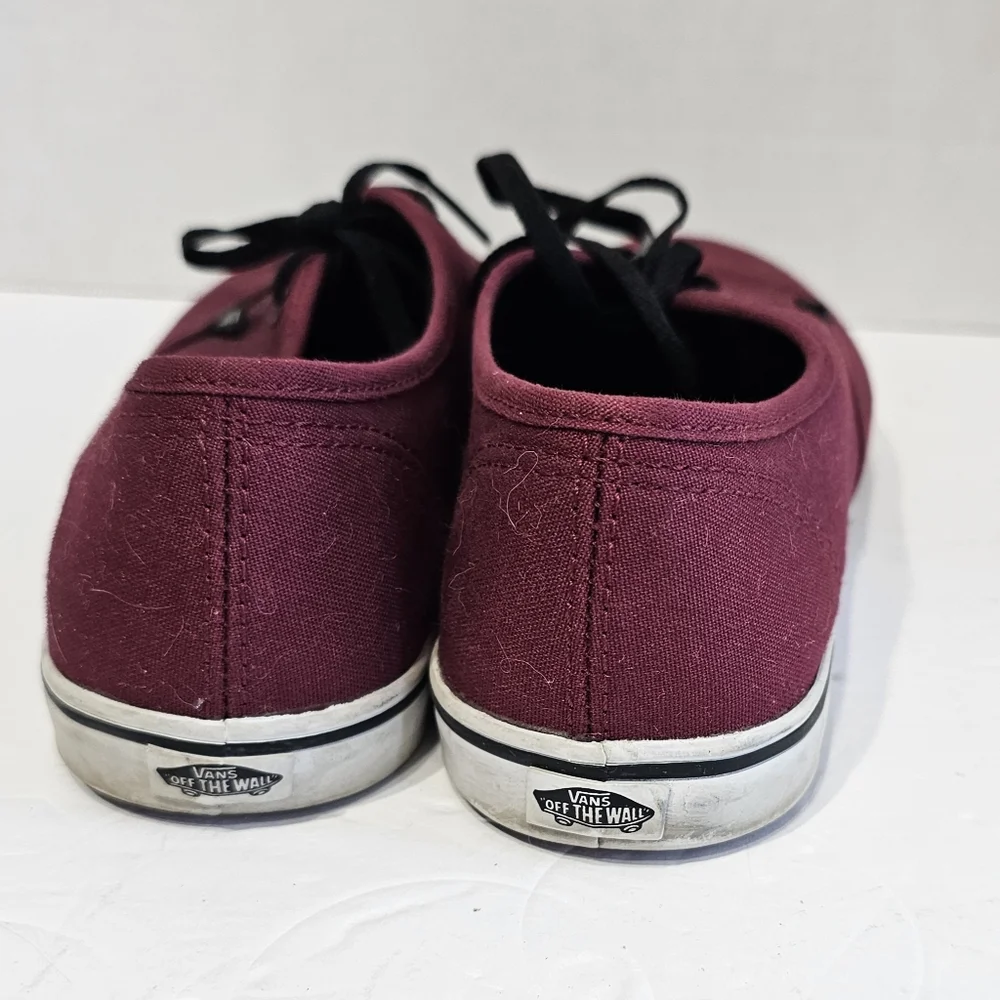 Vans Lace Up Canvas Sneakers Men's 7 Women's 8.5